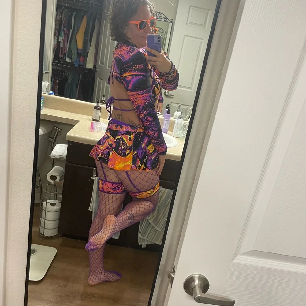Rolita Couture iHeartRaves full festival rave outfit - Picture 2 of 5